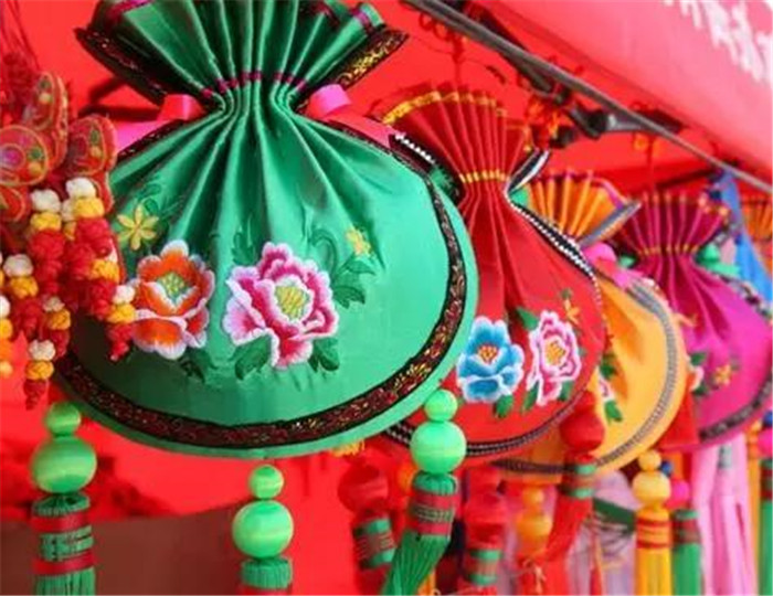 端午佳節(jié)傳統(tǒng)習(xí)俗你還記得多少？我們這代可不能丟了老規(guī)矩