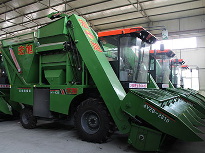 玉米青儲(chǔ)機(jī) 玉米青儲(chǔ)機(jī)